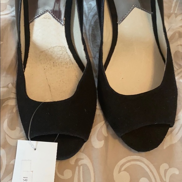 NWTs Michal Kors Suede/leather Heels Black Sz7.5M - Picture 6 of 7